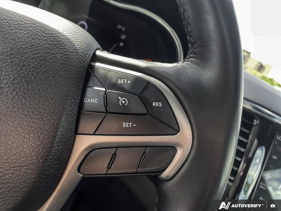 2021 Jeep Grand Cherokee Altitude-16