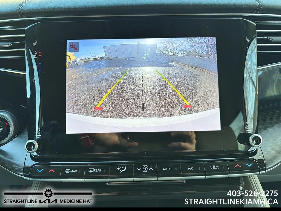 2023 Jeep Wagoneer Series III-16