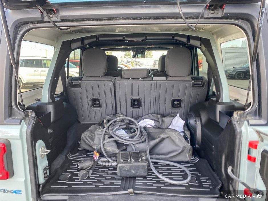 2024 Jeep Wrangler 4xe Rubicon-5