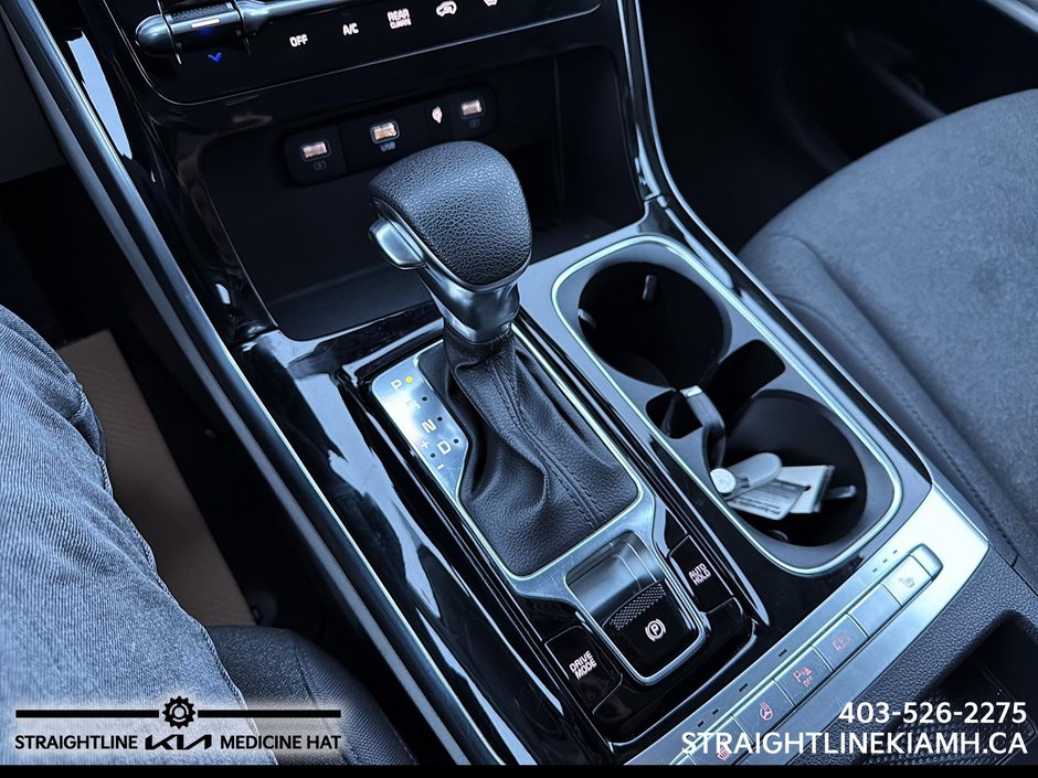 2024 Kia Carnival LX-14