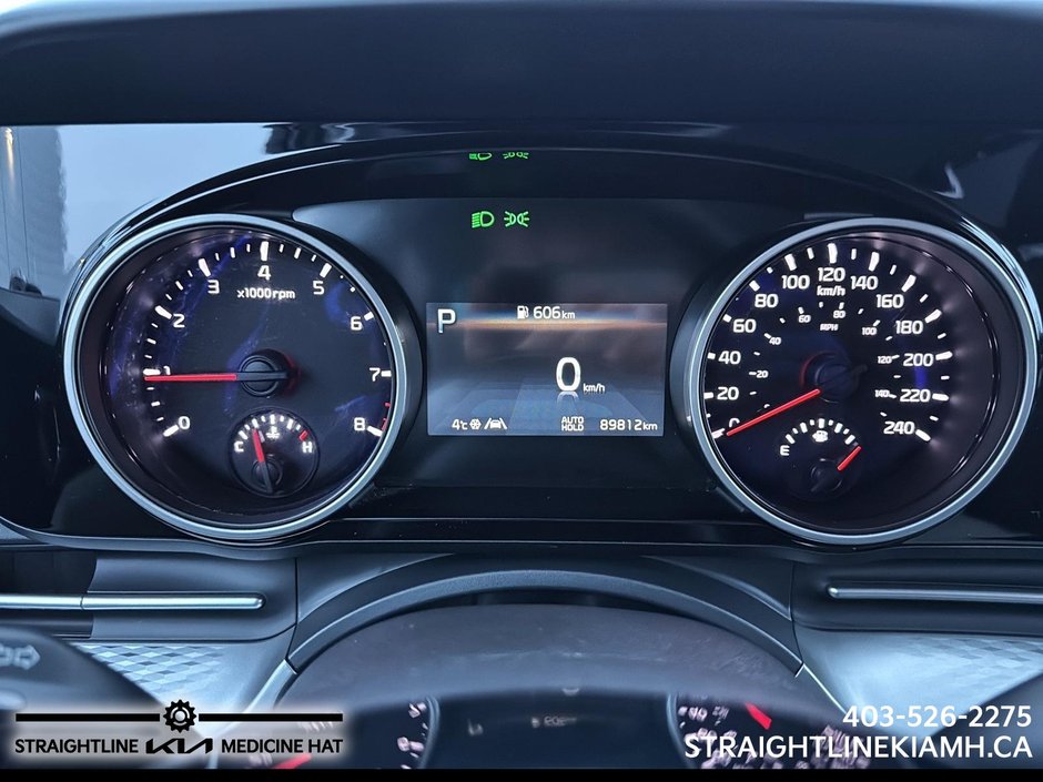 2024 Kia Carnival LX-12