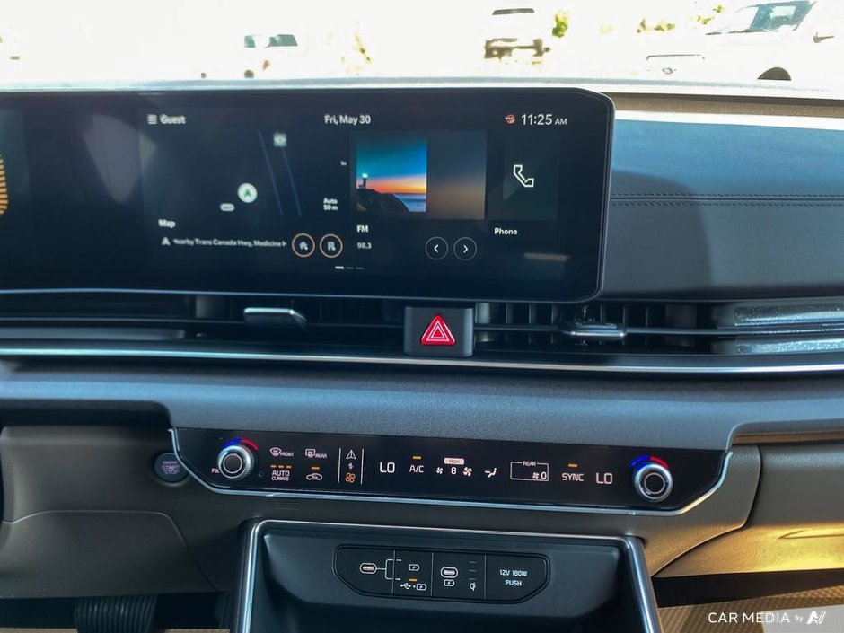 2025 Kia Carnival EX-17