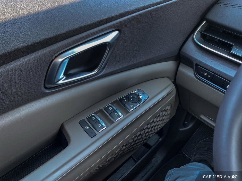 2025 Kia Carnival EX-12