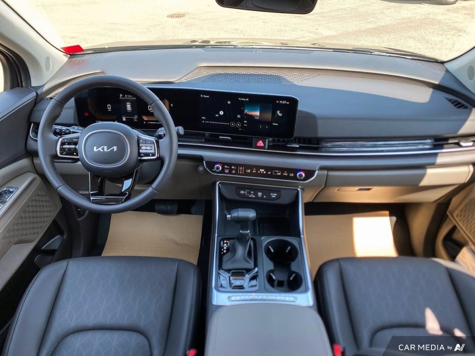 2025 Kia Carnival EX-24