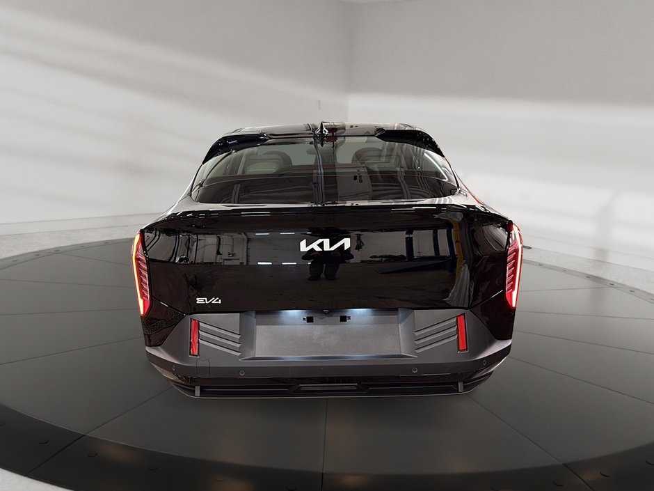 2026 Kia EV4 Wind Premium-2