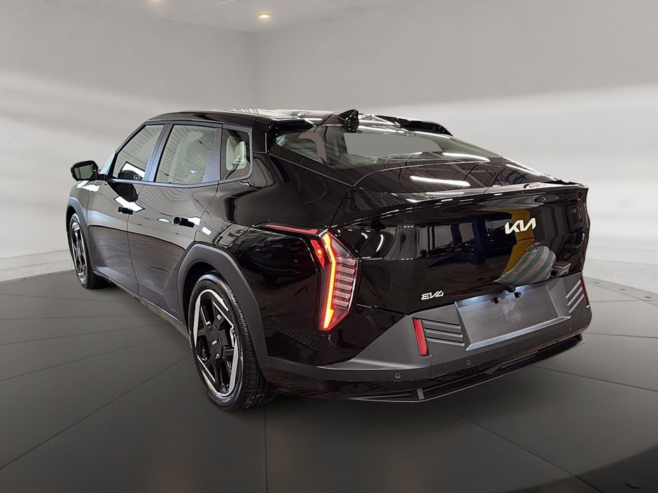 2026 Kia EV4 Wind Premium-3