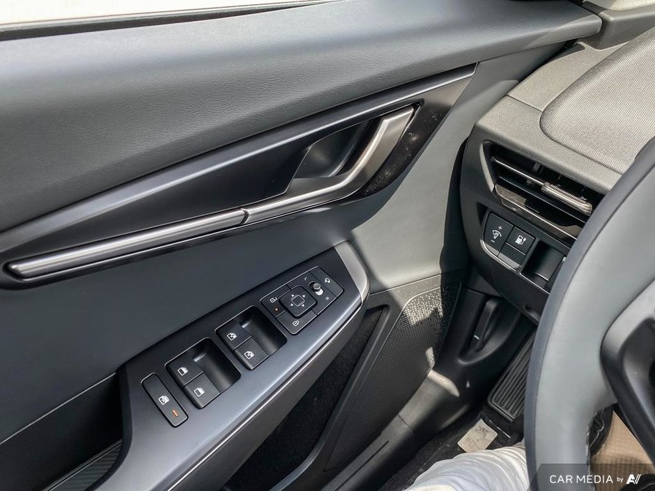 2025 Kia EV6 Wind RWD-12