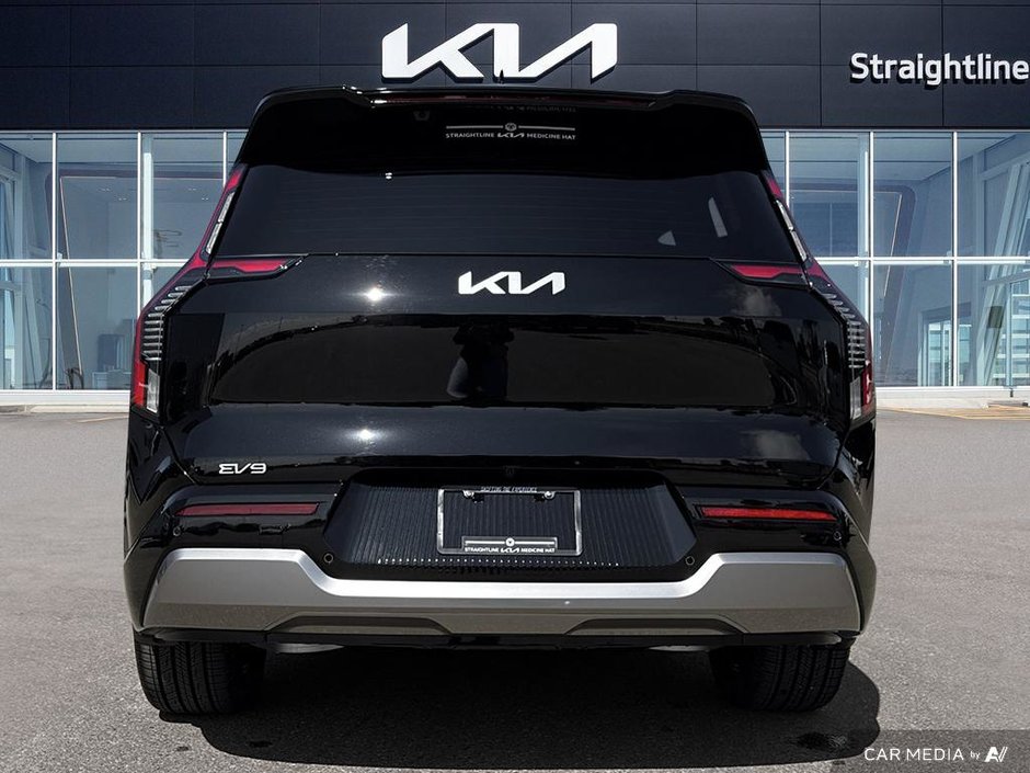 2026 Kia EV9 Land w/ Premium Package-4