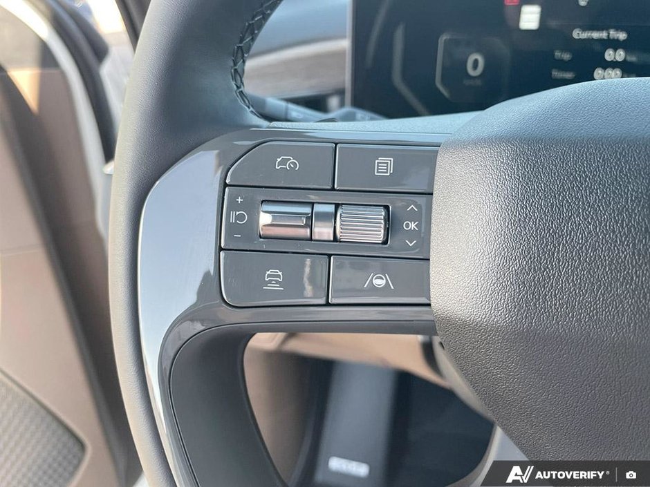2026 Kia EV9 Land AWD w/ Premium Package-15