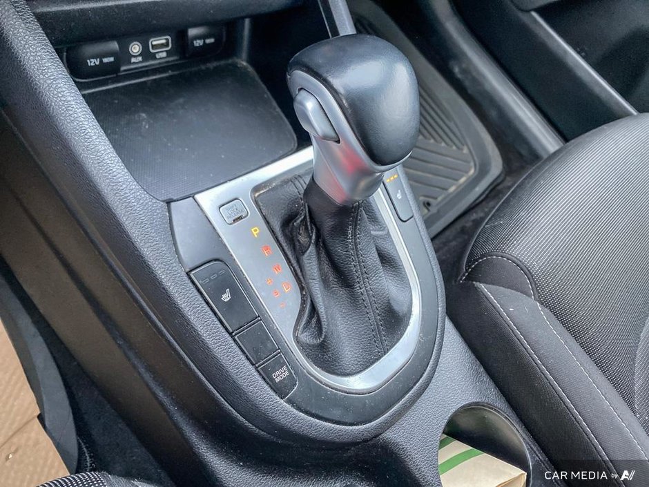 2021 Kia Forte LX-18