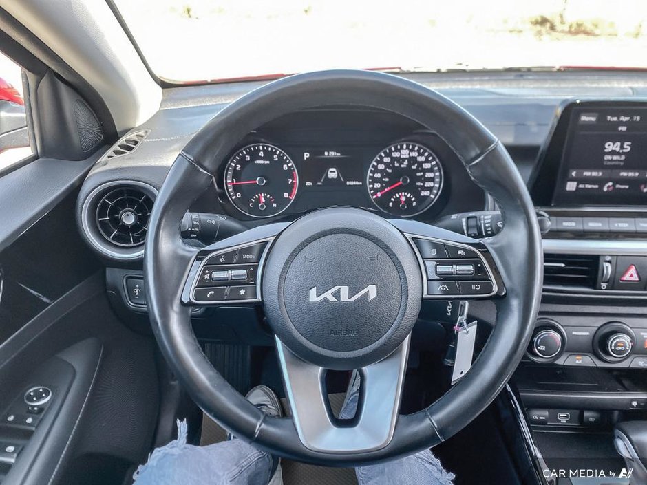 2022 Kia Forte EX-13