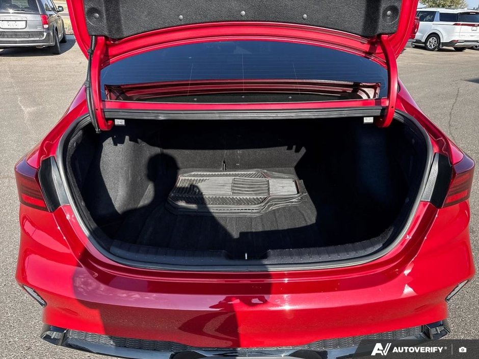 2022 Kia Forte GT-Line-6