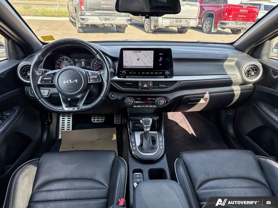 2022 Kia Forte GT-Line-24