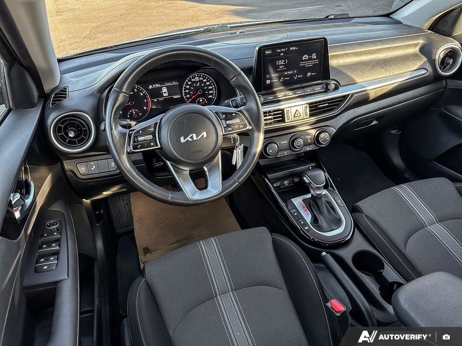 2023 Kia Forte EX+-10