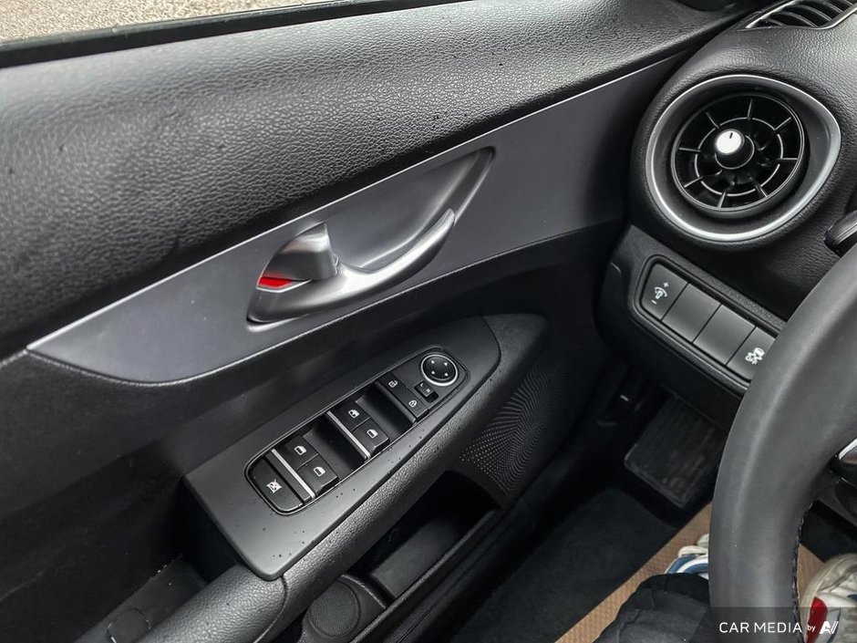 2024 Kia Forte LX-11
