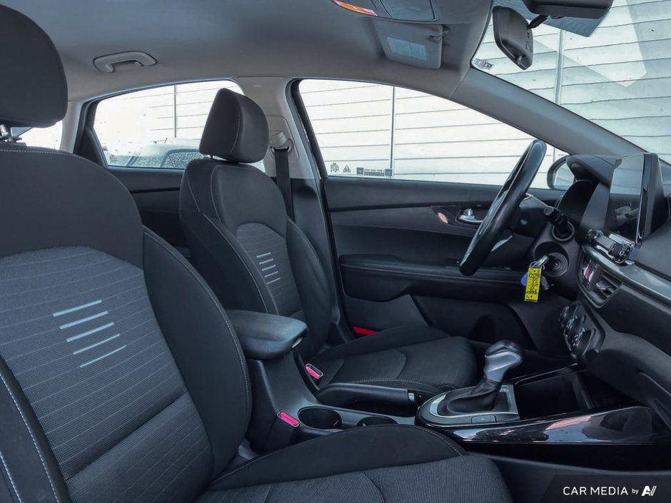 2021 Kia Forte5 EX-23