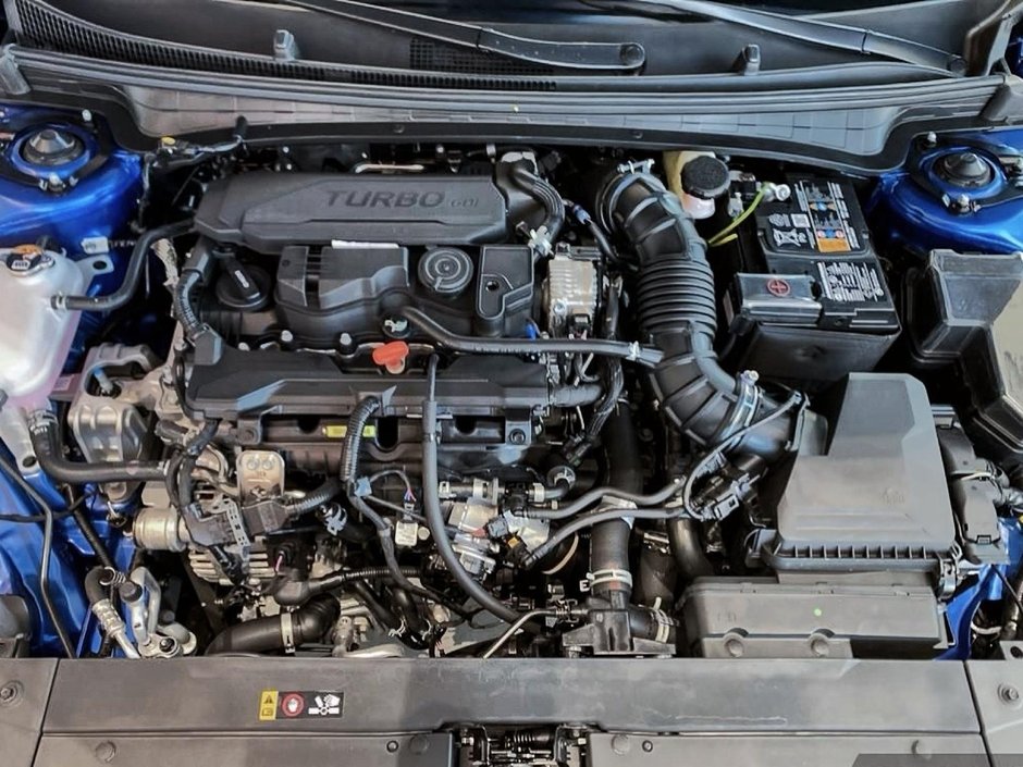 2025 Kia K4 GT-Line Turbo-6