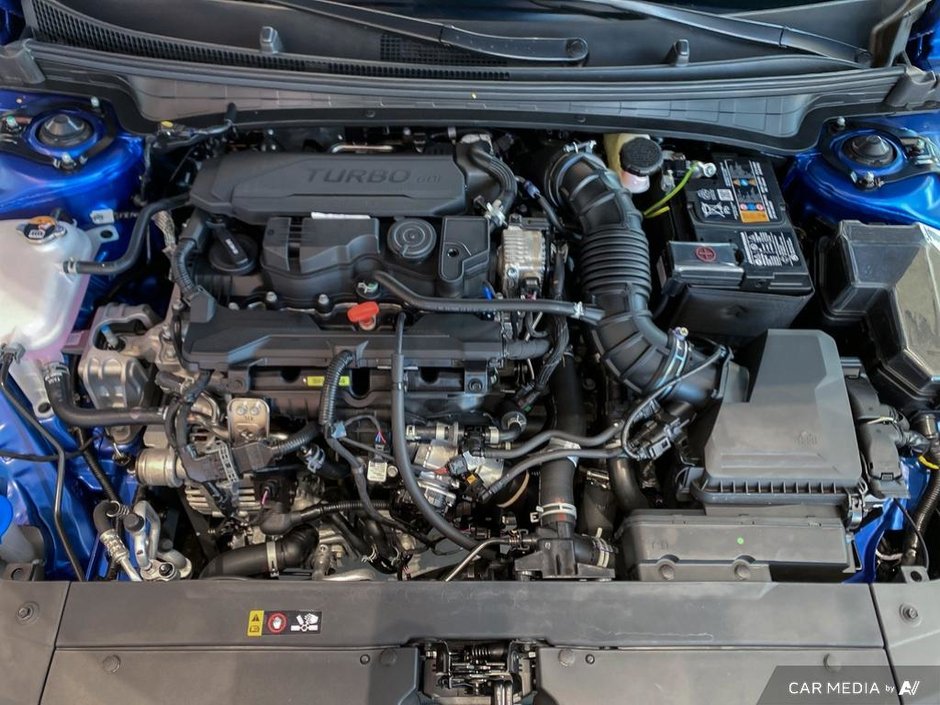 2025 Kia K4 GT-Line Turbo-8
