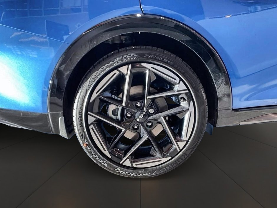 2025 Kia K4 GT-Line Turbo-5