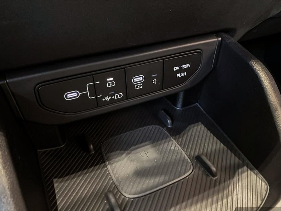 2025 Kia K4 GT-Line Turbo-14