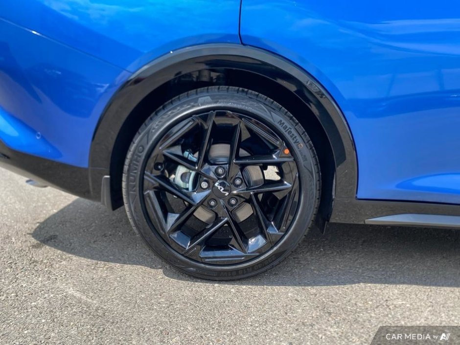 2025 Kia K4 GT-Line Turbo Limited-8