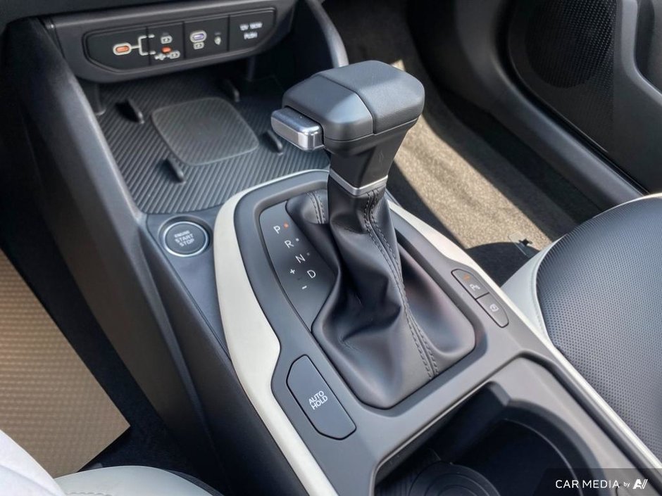 2025 Kia K4 GT-Line Turbo Limited-19