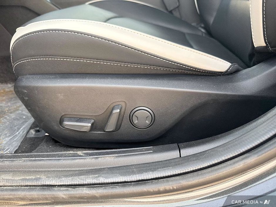 2025 Kia K4 GT-Line Turbo Limited-16