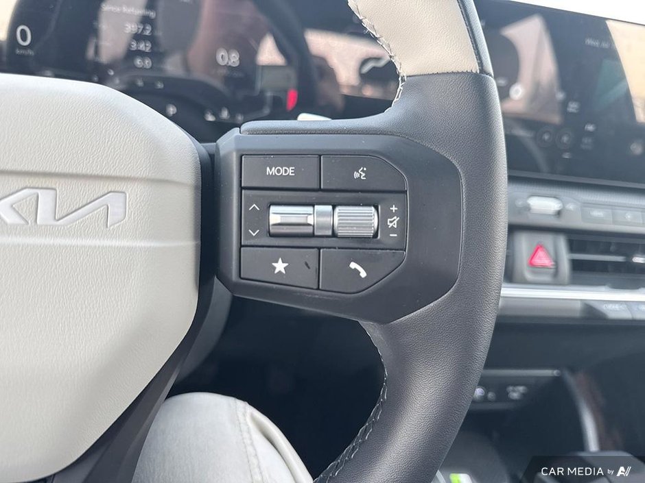 2025 Kia K4 GT-Line Turbo Limited-10