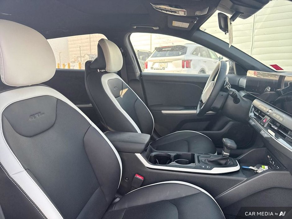 2025 Kia K4 GT-Line Turbo Limited-18
