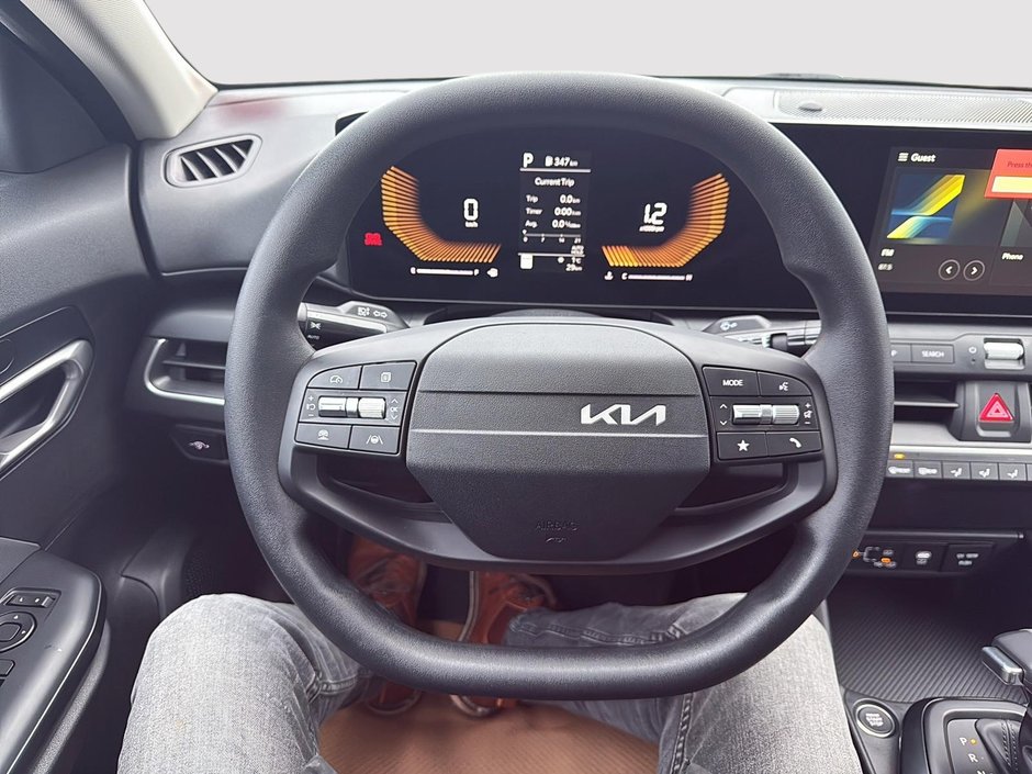 2025 Kia K4 LX-11