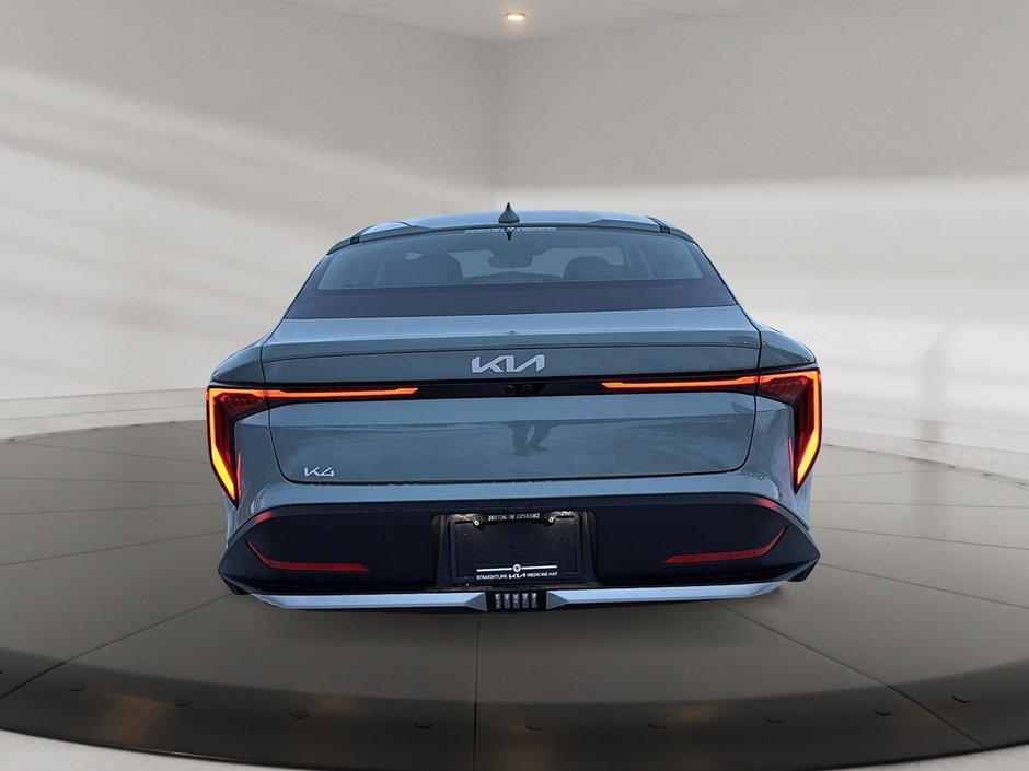 2025 Kia K4 EX-2