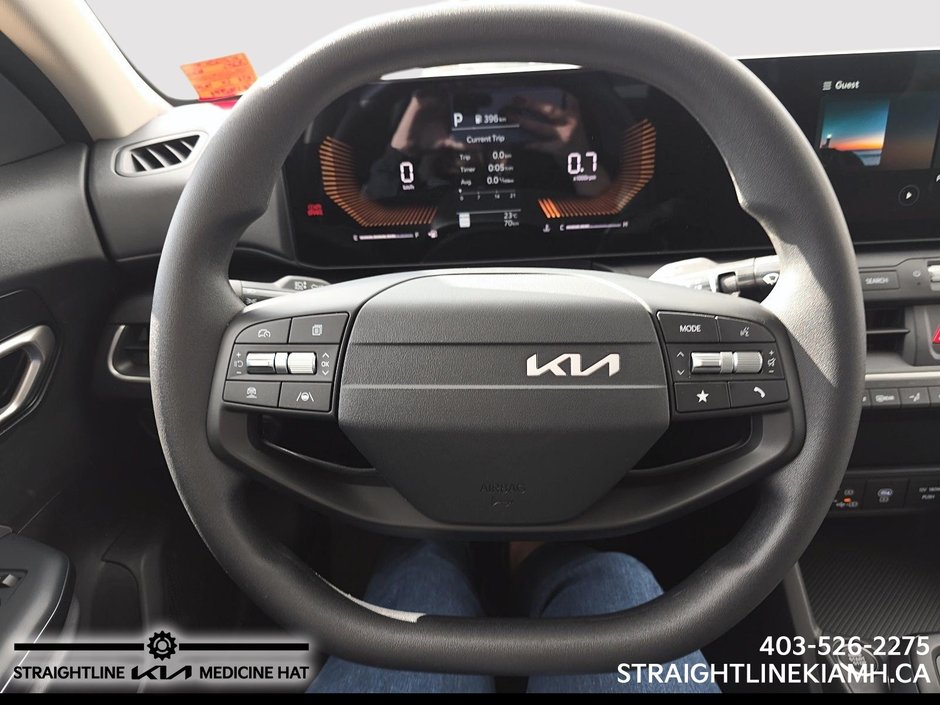 2025 Kia K4 LX-12