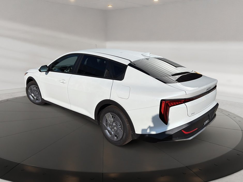 2025 Kia K4 LX-3