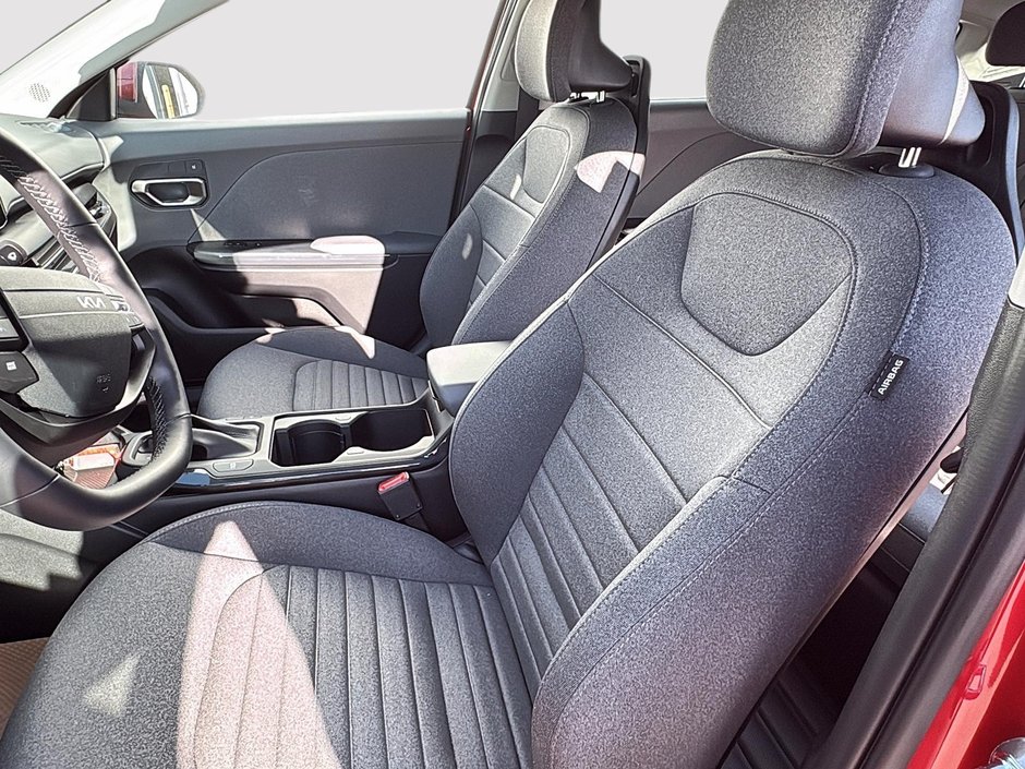 2025 Kia K4 EX-8