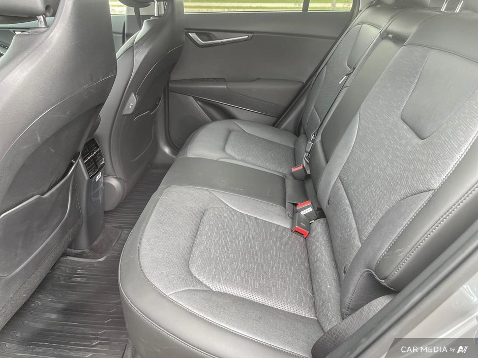 2023 Kia Niro EV Limited-22