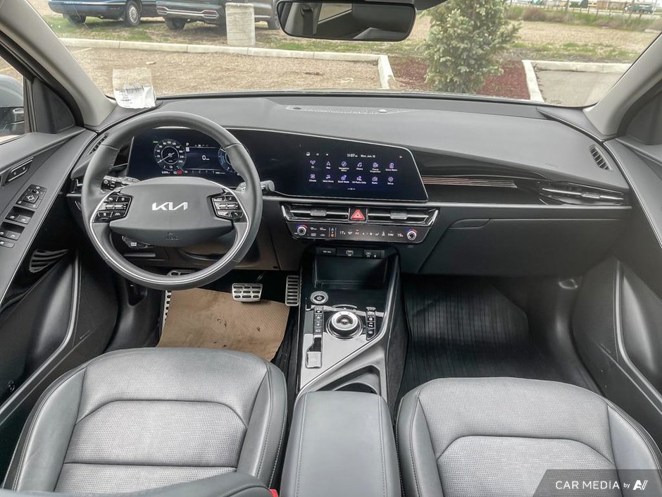 2023 Kia Niro EV Limited-24