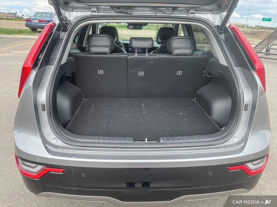 2023 Kia Niro EV Limited-8