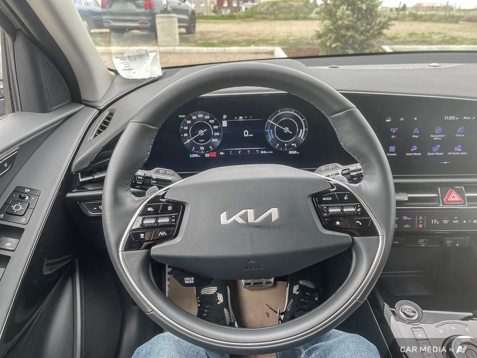 2023 Kia Niro EV Limited-14