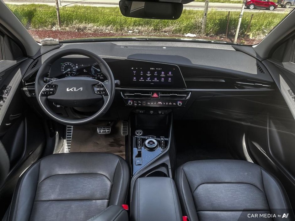 2023 Kia Niro EV Limited-24