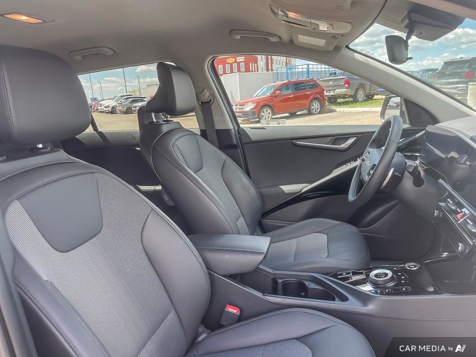 2023 Kia Niro EV Premium+-23