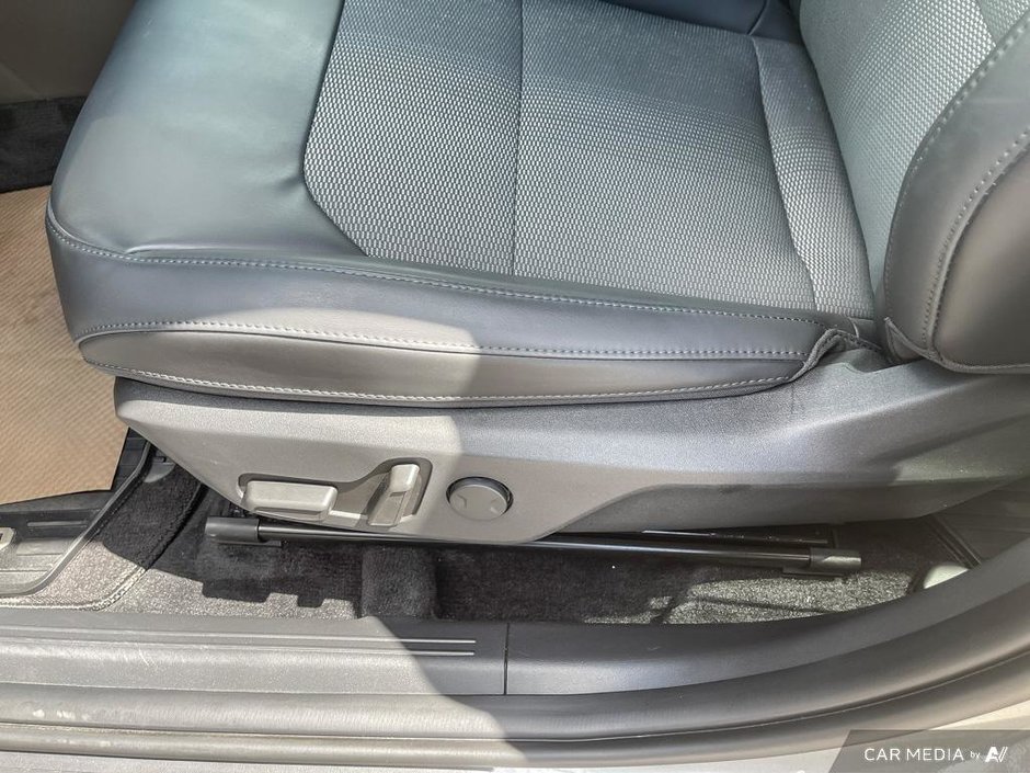 2023 Kia Niro EV Premium+-21