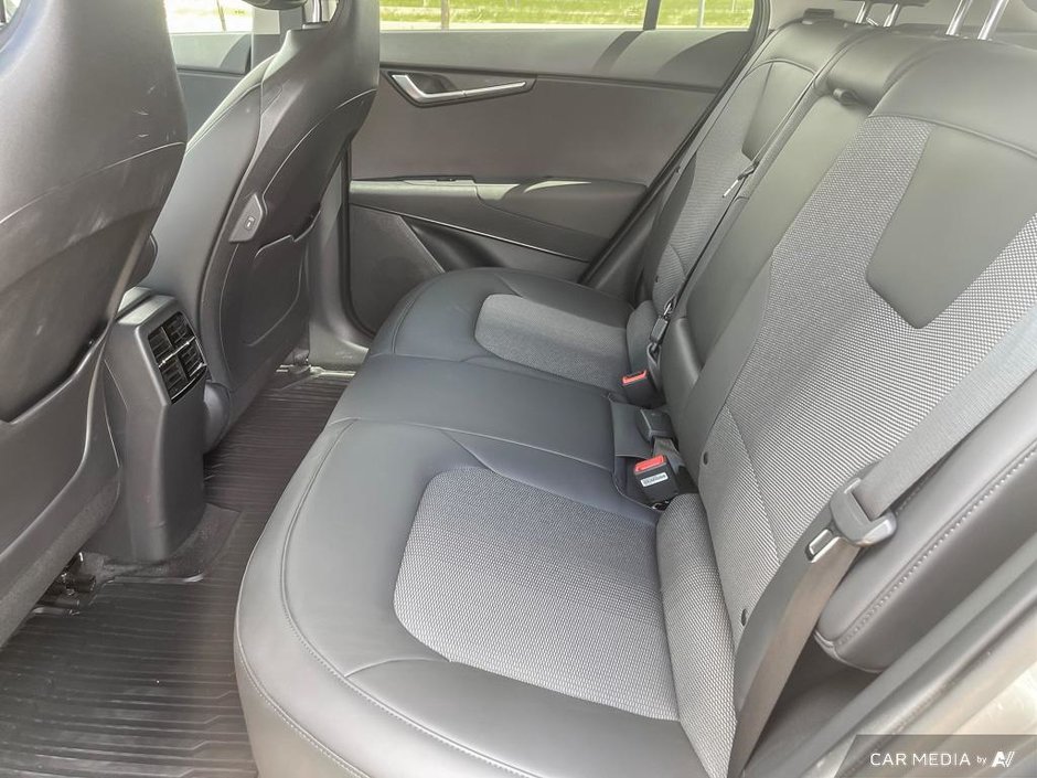 2023 Kia Niro EV Premium+-22