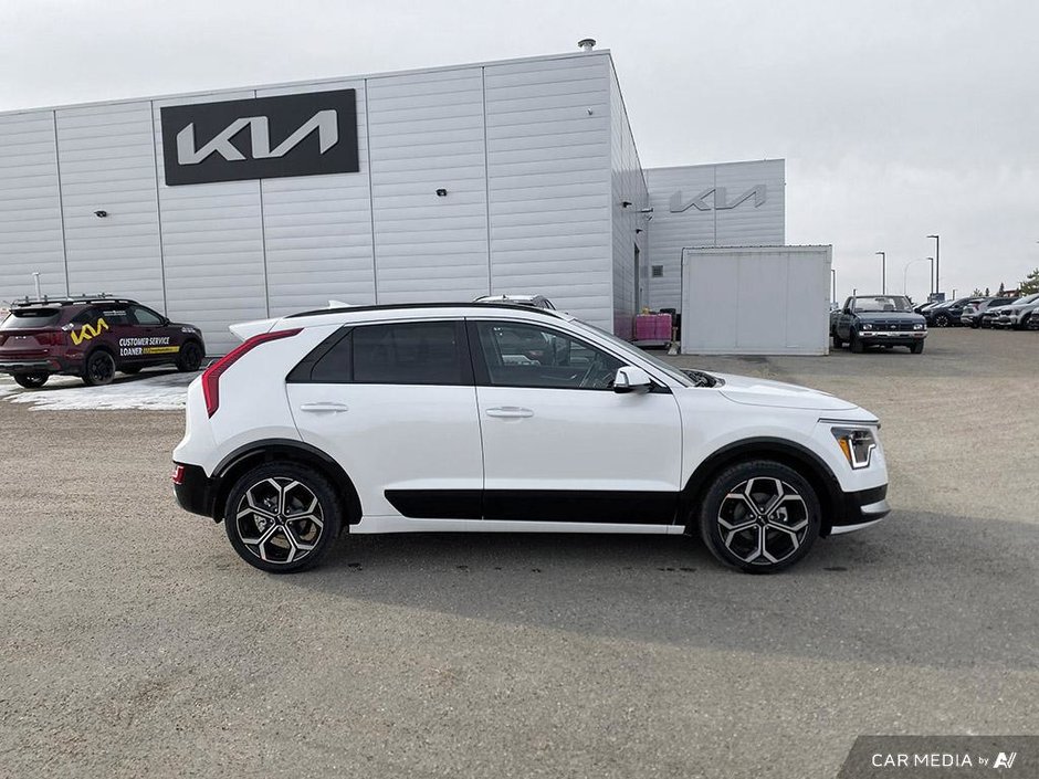 2025 Kia Niro HEV SX-5