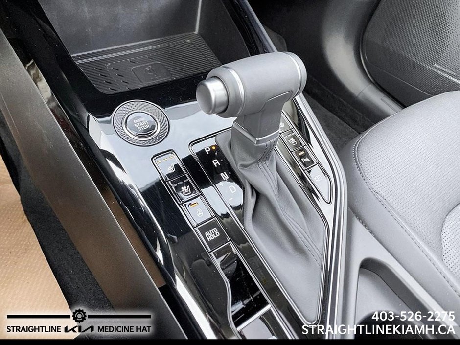 2025 Kia Niro HEV SX-14