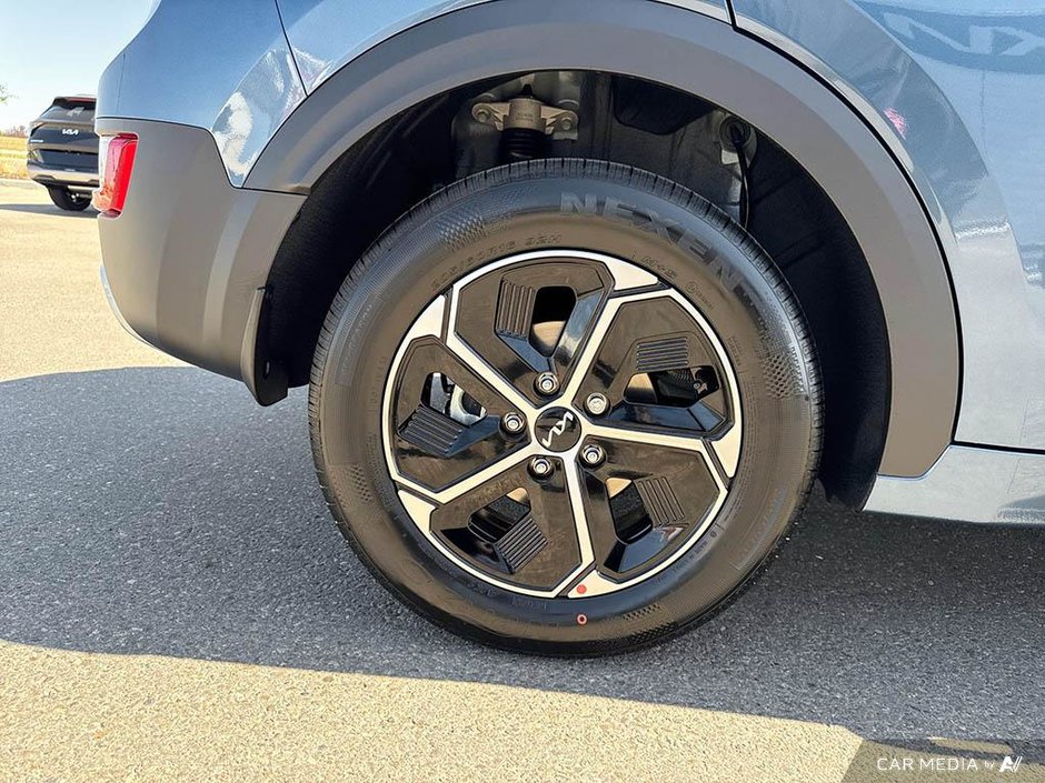 2025 Kia Niro HEV EX Premium-8