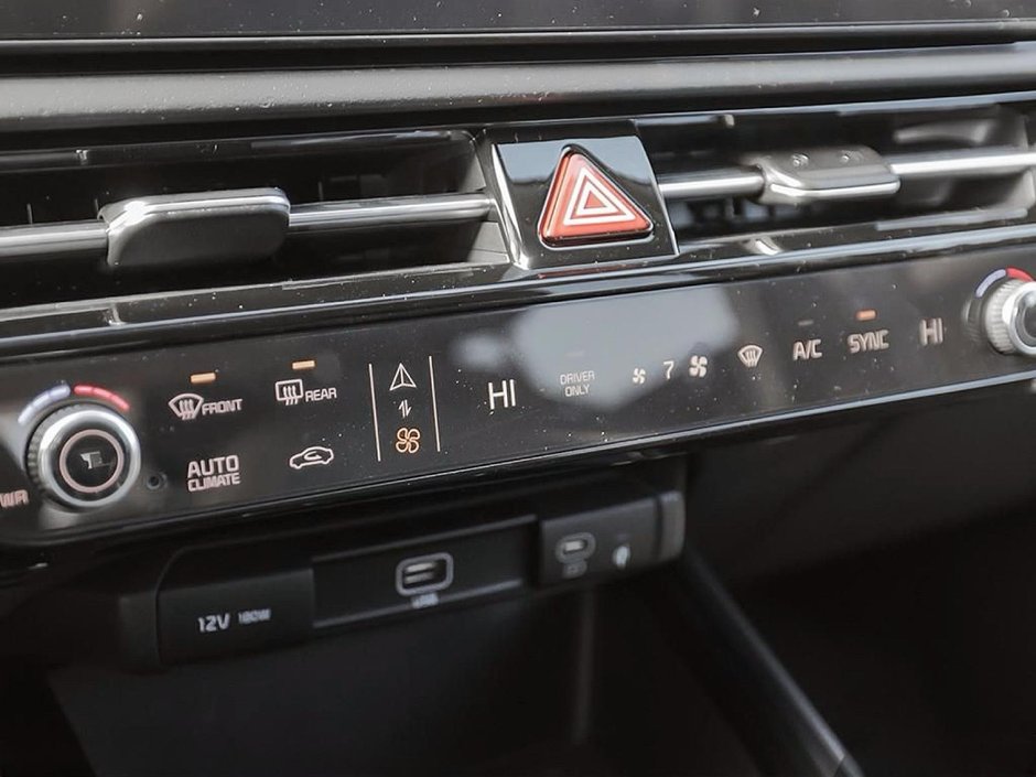 2025 Kia Niro HEV SX-15