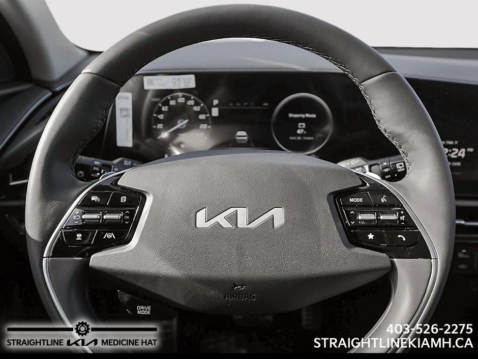 2025 Kia Niro HEV SX-11