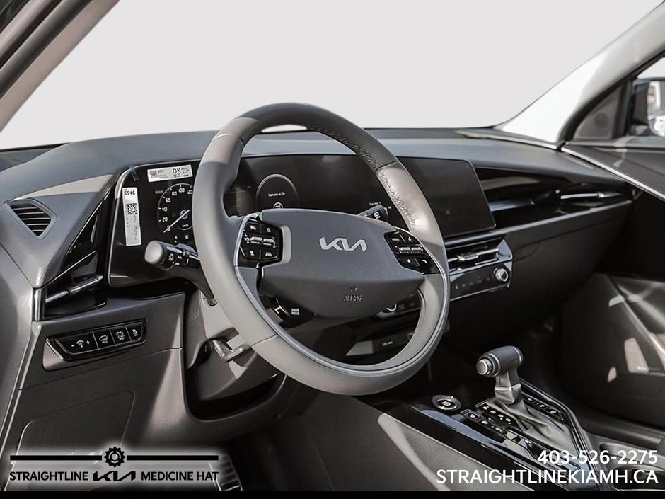 2025 Kia Niro HEV SX-8