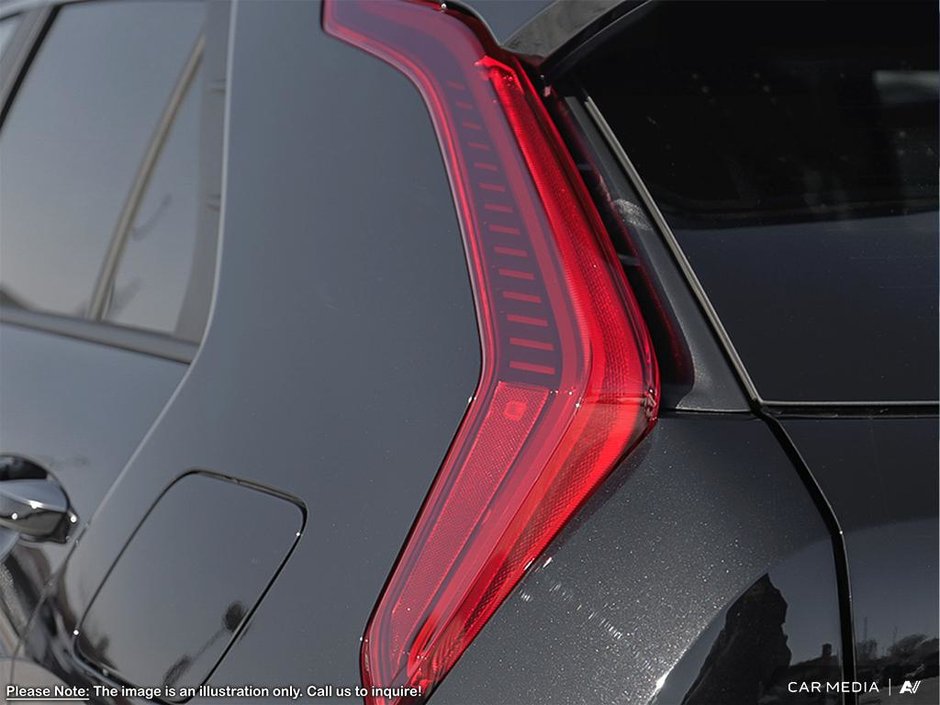 2025 Kia Niro HEV SX-8