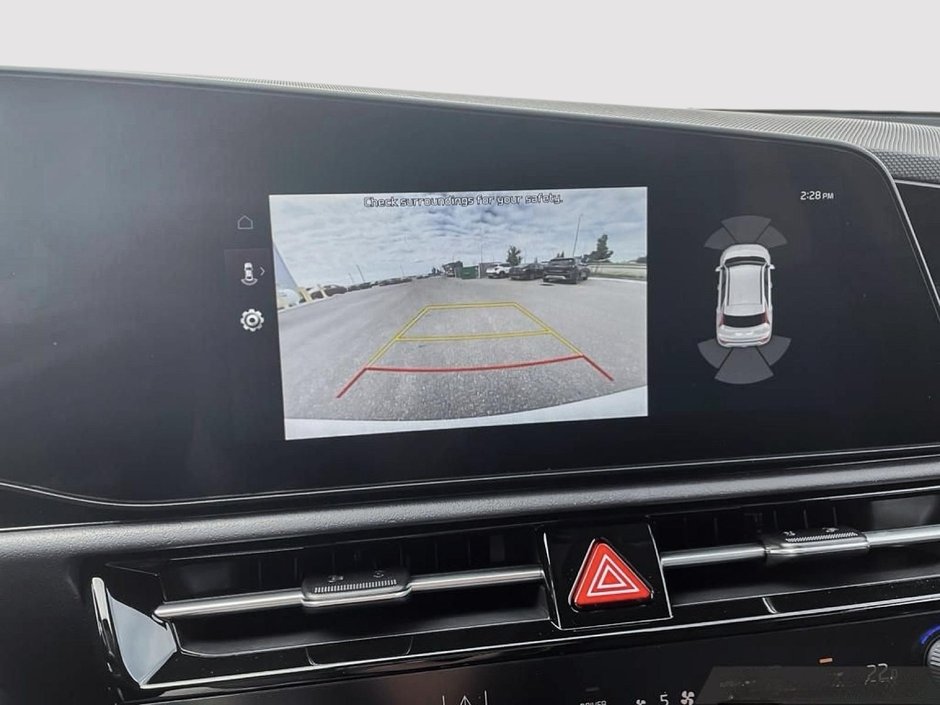 2025 Kia Niro HEV SX-16